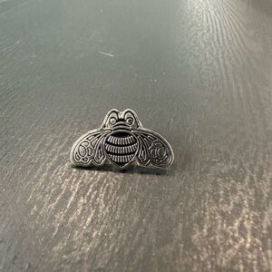 Bumblebee enamel pin